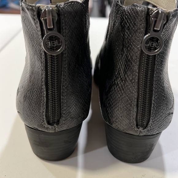 JBU - by Jambu, 10, gray/black, snakeskin heeled booty - Picture 6 of 8